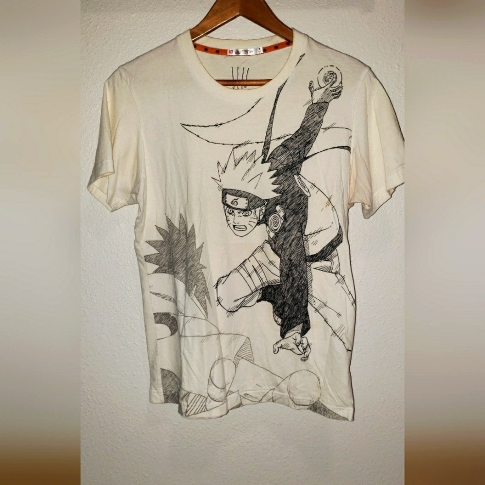 UNIQLO | Naruto Graphic Tshirt